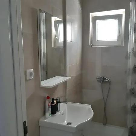 Entire Comfortable 2 Apartament